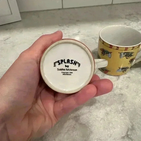 Set of three "Splash" by Siddhia Hutchinson Espresso cups mugs - Picture 7 of 8